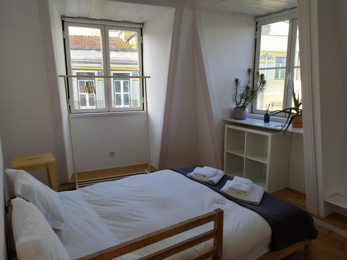 Historical Apartment Santos IV Lissabon Buitenkant foto